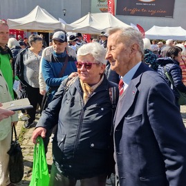 Zväčšiť fotografiu - Obľúbený záhradkársky veľtrh opäť na trenčianskom výstavisku - 20230412_103624