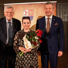 Zväčšiť fotografiu - Ocenili sme osobnosti kraja, ktorých práca inšpiruje nás všetkých - TSK_verejne_uznania za 2024_mini-147