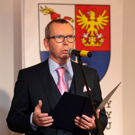 Zväčšiť fotografiu - Oceňovanie výnimočných ľudí na výnimočnom mieste - 20231204_TSK_046w