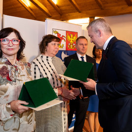 Zväčšiť fotografiu - Oceňovanie výnimočných ľudí na výnimočnom mieste - 20231204_TSK_104w