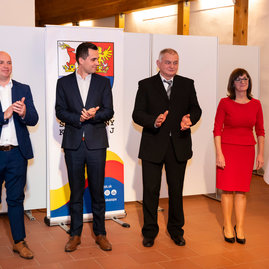Zväčšiť fotografiu - Oceňovanie výnimočných ľudí na výnimočnom mieste - 20231204_TSK_116w