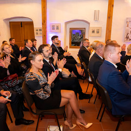 Zväčšiť fotografiu - Oceňovanie výnimočných ľudí na výnimočnom mieste - 20231204_TSK_152w