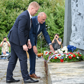 Zväčšiť fotografiu - Odkaz snp súčasťou krajských osláv na vrchu roh - lubina - _DSC6032