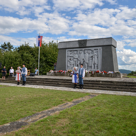 Zväčšiť fotografiu - Odkaz snp súčasťou krajských osláv na vrchu roh - lubina - _DSC6117