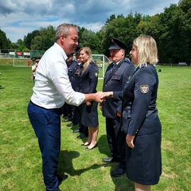 Zväčšiť fotografiu - Odovzdané boli ďalšie dva život zachraňujúce prístroje - 20220716_133405