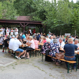 Zväčšiť fotografiu - Odovzdané boli ďalšie dva život zachraňujúce prístroje - IMG_0394