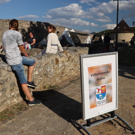 Zväčšiť fotografiu - Odovzdané boli ďalšie dva život zachraňujúce prístroje - IMG_0501