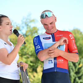 Zväčšiť fotografiu - Okolo slovenska malo svoj tohtoročný vrchol v trenčianskom kraji