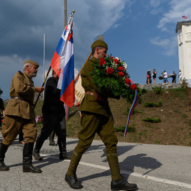 Pamiatku hrdinov, ktorí pred 75 rokmi bojovali v slovenskom národnom povstaní si uctili na jankovom vŕšku - 20190831_JANKOV_VRSOK_75_SNP_020