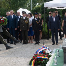 Pamiatku hrdinov, ktorí pred 75 rokmi bojovali v slovenskom národnom povstaní si uctili na jankovom vŕšku - 20190831_JANKOV_VRSOK_75_SNP_034