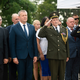 Pamiatku hrdinov, ktorí pred 75 rokmi bojovali v slovenskom národnom povstaní si uctili na jankovom vŕšku - 20190831_JANKOV_VRSOK_75_SNP_043