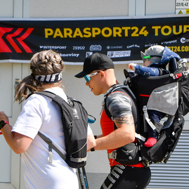 Zväčšiť fotografiu - Parasport24 opäť pomáha v trenčianskom kraji - Foto-603