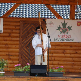Zväčšiť fotografiu - Po prestávke hostilo papradno tradičný folklórny festival - IMG_0136