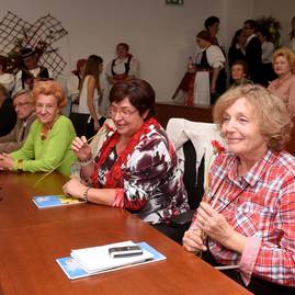 Po úrade tsk sa počas dod prechádzali hrdinovia - image006
