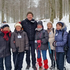 Zväčšiť fotografiu - Pochod vďaky snp s poradovým číslom 47 prilákal stovky turistov - 20230128_111740