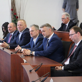 Podpredseda európskej komisie výjazdovo rokoval na pôde župného úradu - IMG_9900