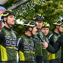 Zväčšiť fotografiu - Posledná etapa okolo slovenska štartovala v trenčianskych tepliciach - DSC_2077