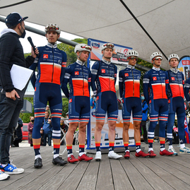 Zväčšiť fotografiu - Posledná etapa okolo slovenska štartovala v trenčianskych tepliciach - DSC_5197