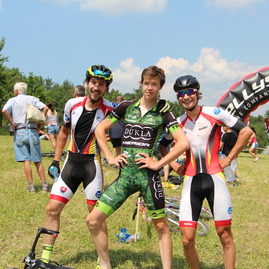 Posledné májové dni cyklistike v kraji priali; po ôsmykrát privítal bikepark v kálnici najväčší slovenský bicyklový festival - IMG_5645