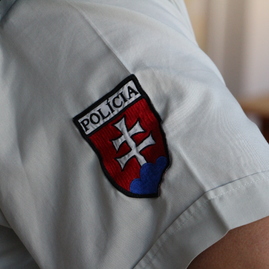 Posledný deň v roku župan navštívil tých, ktorí sa aj počas sviatkov starajú o našu bezpečnosť - KR PZ TN (1)