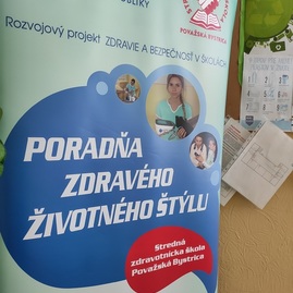Zväčšiť fotografiu - Považskobystrická stredná zdravotnícka škola medzi najlepšími - IMG_20210212_1