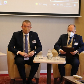 Zväčšiť fotografiu - Prechod k čistej energii témou medzinárodného workshopu - IMG_5238