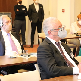 Zväčšiť fotografiu - Prechod k čistej energii témou medzinárodného workshopu - IMG_5270