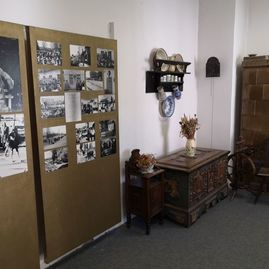 Zväčšiť fotografiu - Pred 150 rokmi sa narodila autorka rozprávky čin-čin - bzince3