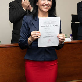 Zväčšiť fotografiu - Predseda a poslanci obdržali osvedčenie o zvolení - 20221104_TN_TSK_osvedcenia_089w