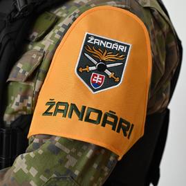 Zväčšiť fotografiu - Predseda tsk navštívil záchranné zložky na hornej nitre