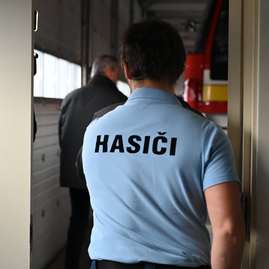 Zväčšiť fotografiu - Predseda tsk tradične navštívil záchranné zložky na hornej nitre - DSC_8230-min