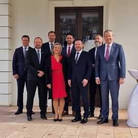 Zväčšiť fotografiu - Predstavitelia regionálnych samospráv rokovali v rúbani - IMG-20230324-WA0000