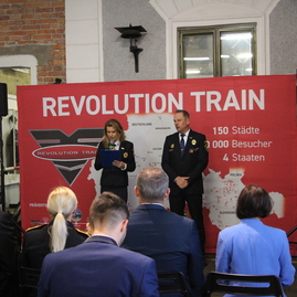 Prevencie nikdy nie je dosť! zaznelo na tlačovej konferencii k projektu protidrogového vlaku revolution train v mestách na slovensku - IMG_8094