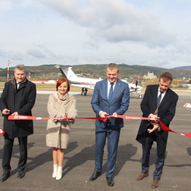 Prievidza má zmodernizované letisko, vďaka investícii firmy brose pribudla spevnená asfaltová dráha - IMG_0109