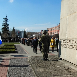 Pripomenuli si 71. výročie oslobodenia mesta partizánske - 15