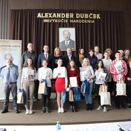 Zväčšiť fotografiu - Pripomíname si 29 rokov od úmrtia alexandra dubčeka - IMG_3275