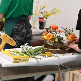 Zväčšiť fotografiu - Príval veľkonočnej nálady zo župnej školy v pruskom