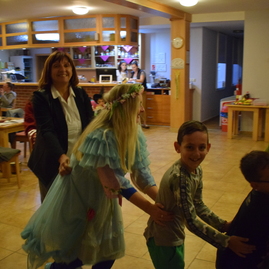 Projekt pomôžme deťom s autizmom podporila aj trenčianska župa - Piatok Tábor Podvisnove (6)