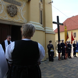 Zväčšiť fotografiu - Pruské navštívili potomkovia významného grófskeho rodu - IMG_1898