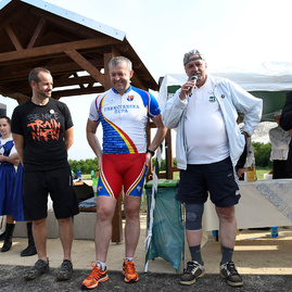 Prvých 13,4 km vážskej cyklotrasy dnes župa odovzdala verejnosti. niektorí cyklisti to označujú za udalosť roka. - 20180525_HORNA_STREDA_cyklotrasa_141w