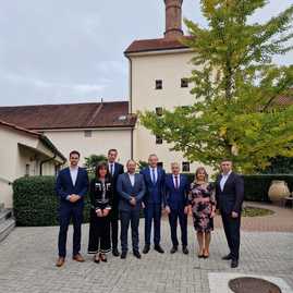 Zväčšiť fotografiu - Rokovanie predstaviteľov regiónov hostili krakovany - WhatsApp Image 2023-10-26 at 20.51.37 (4)