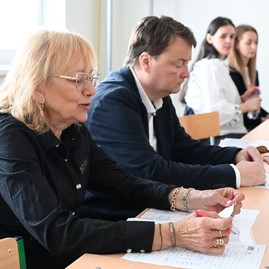 Zväčšiť fotografiu - Rozhodnite, ktoré projekty získajú finančnú podporu župy