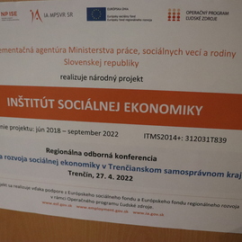 Zväčšiť fotografiu - Rozvoj sociálnej ekonomiky témou regionálnej odbornej konferencie - IMG_7275