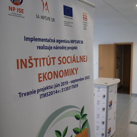Zväčšiť fotografiu - Rozvoj sociálnej ekonomiky témou regionálnej odbornej konferencie - IMG_7315