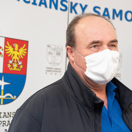 Zväčšiť fotografiu - Rúška zo škôl pomôžu vodičom autobusov a zamestnancom zariadení sociálnych služieb - 20200327_TSK_ruska_018w