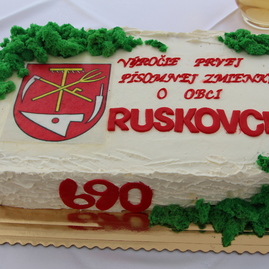 Ruskovce počas uplynulého víkendu oslavovali, v klátovej novej vsi sa hodovalo - IMG_2498