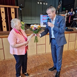 Zväčšiť fotografiu - Seniori v lúkach sú v základnej organizácii združení už 30 rokov - IMG-20230519-WA0008