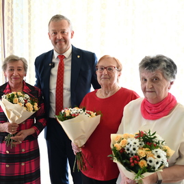 Zväčšiť fotografiu - Seniori v púchove rokovali o ďalšom smerovaní okresnej organizácie