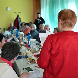 Zväčšiť fotografiu - Seniori v púchove rokovali o ďalšom smerovaní okresnej organizácie