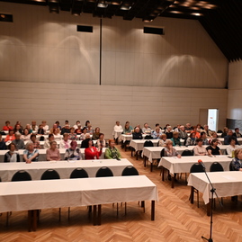 Zväčšiť fotografiu - Seniori v trenčíne rokovali o ďalšom smerovaní okresnej organizácie